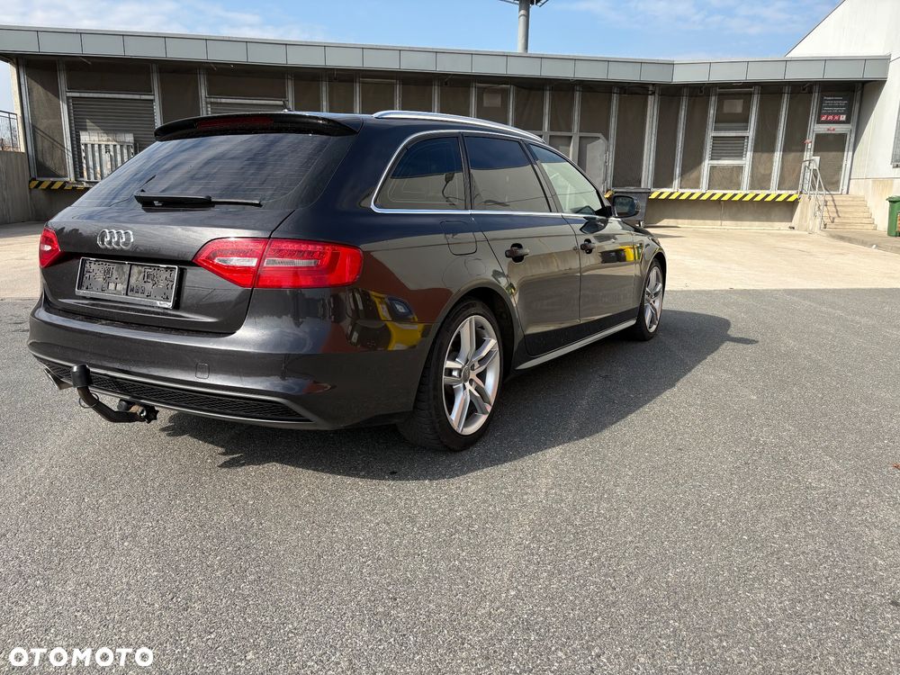 Audi A4 Avant 2.0 TDI DPF clean diesel S line Sportpaket - 15