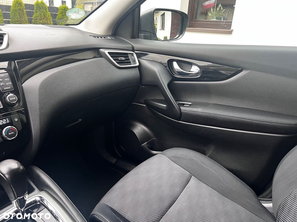 Nissan Qashqai 1.2 DIG-T Xtronic 360 - 15