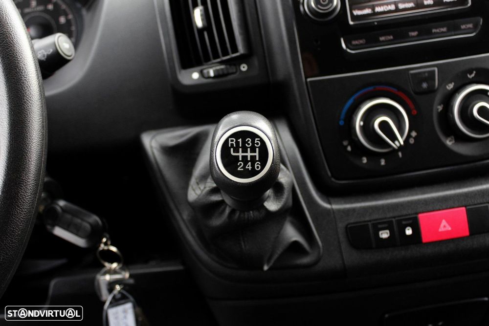 Peugeot Boxer 2.2 BlueHDi 333 L2 CD - 22