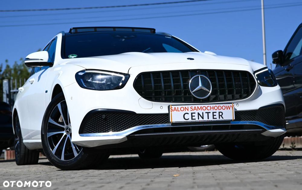 Mercedes-Benz Klasa E 300 de 9G-TRONIC - 27