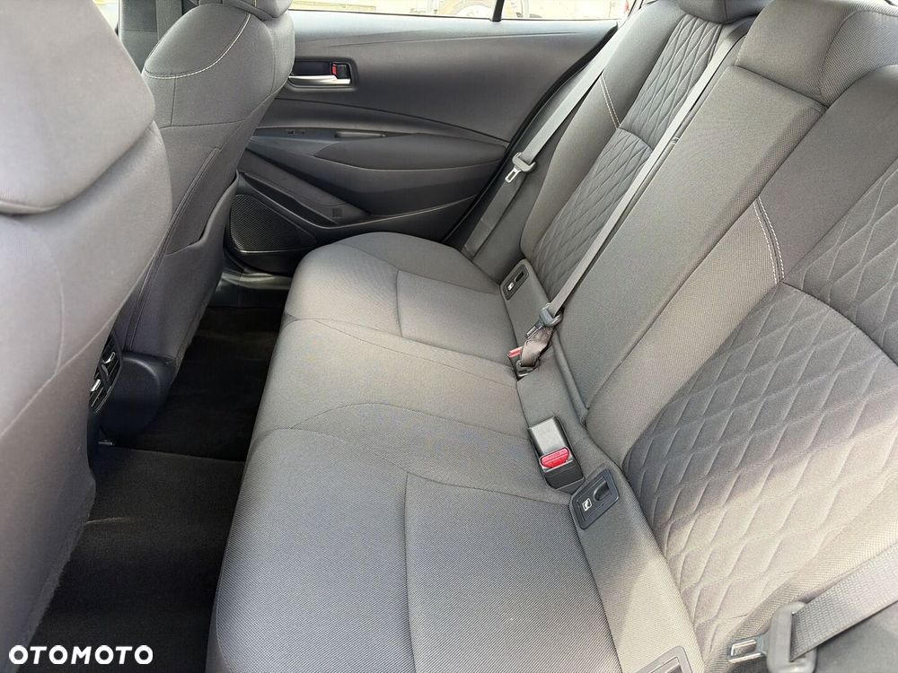 Toyota Corolla - 15