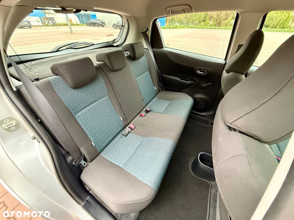 Toyota Yaris 1.33 VVT-i Edition - 19