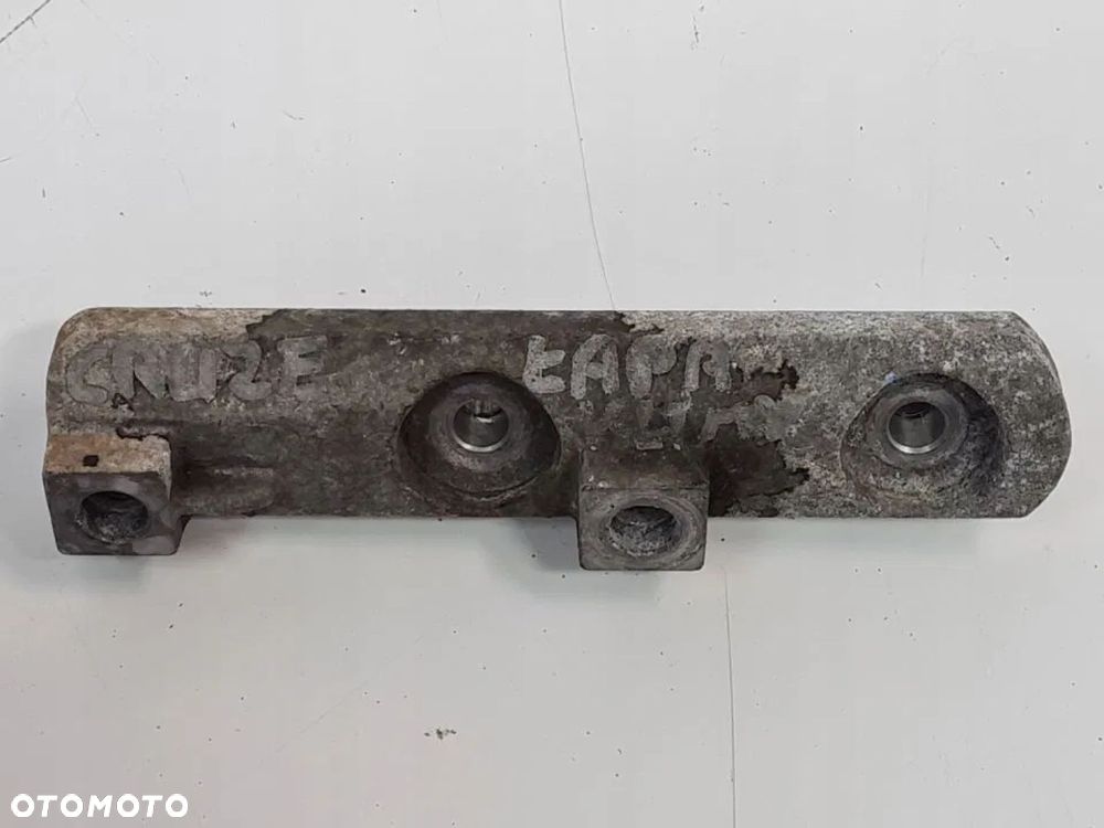 MOCOWANIE ŁAPA CHŁODNICY KLIMATYZACJI CRUZE 2.0 - 4