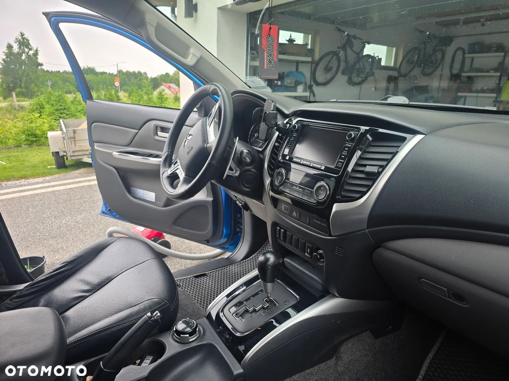 Mitsubishi L200 2.4 d DC Instyle EU6 - 16