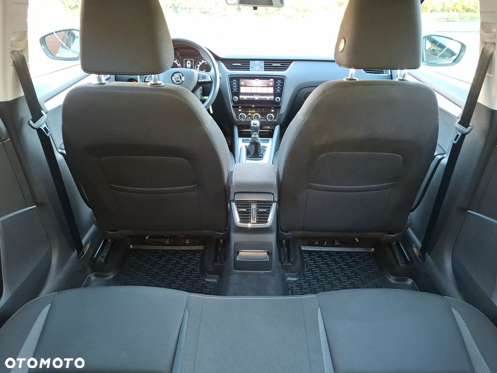 Skoda Octavia 1.5 TSI ACT Ambition - 31