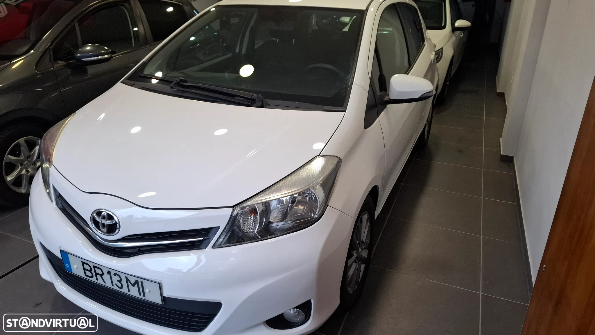 Toyota Yaris 1.4 D-4D Comfort+P.Style - 3