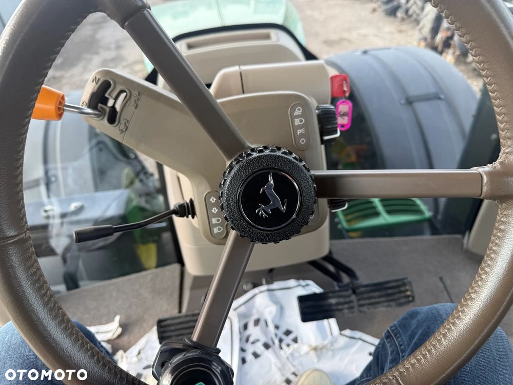 John Deere 7250R - 13