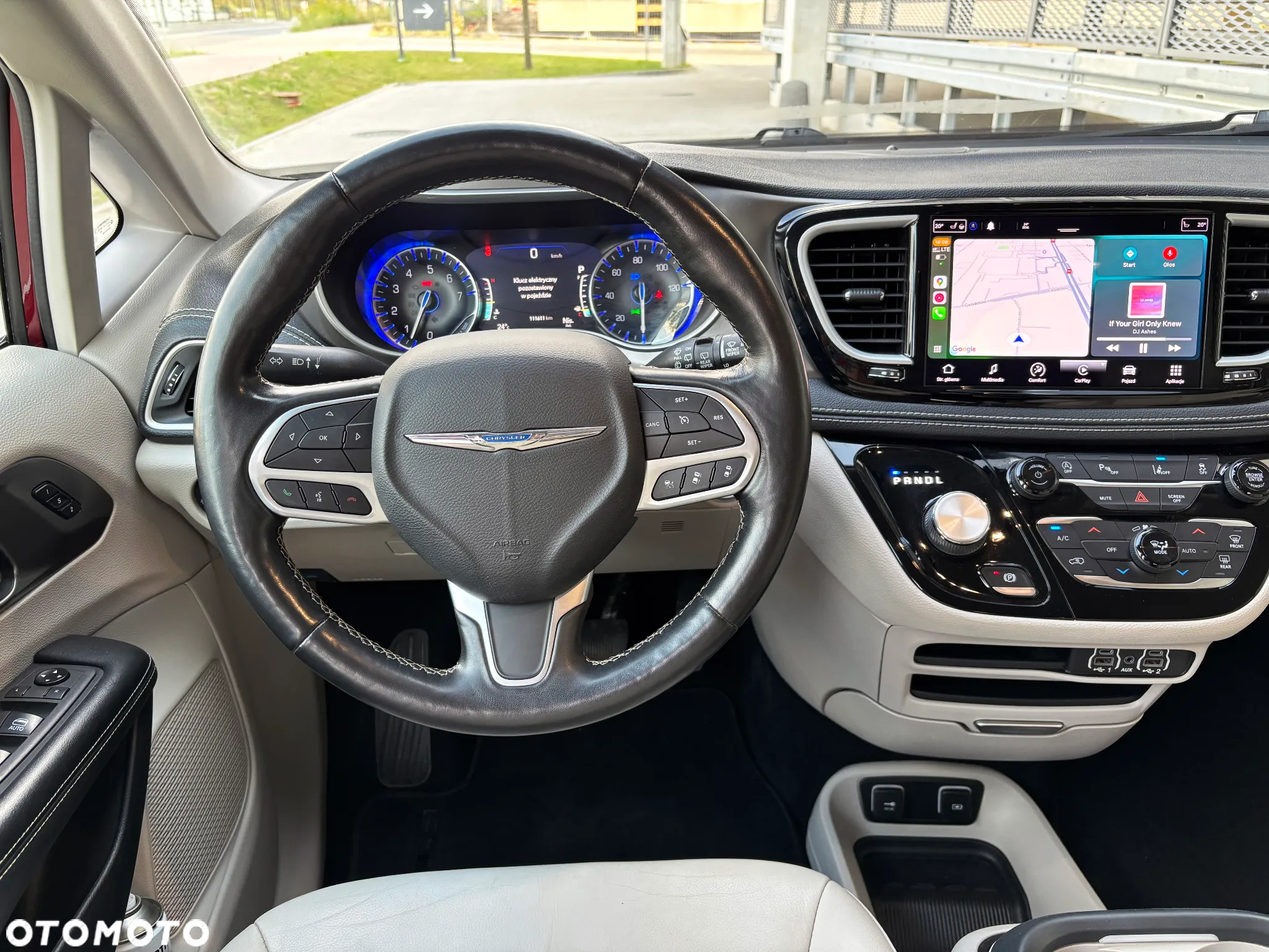 Chrysler Pacifica - 23