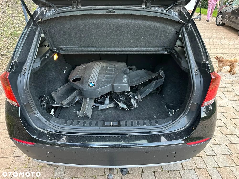 BMW X1 sDrive20d - 11