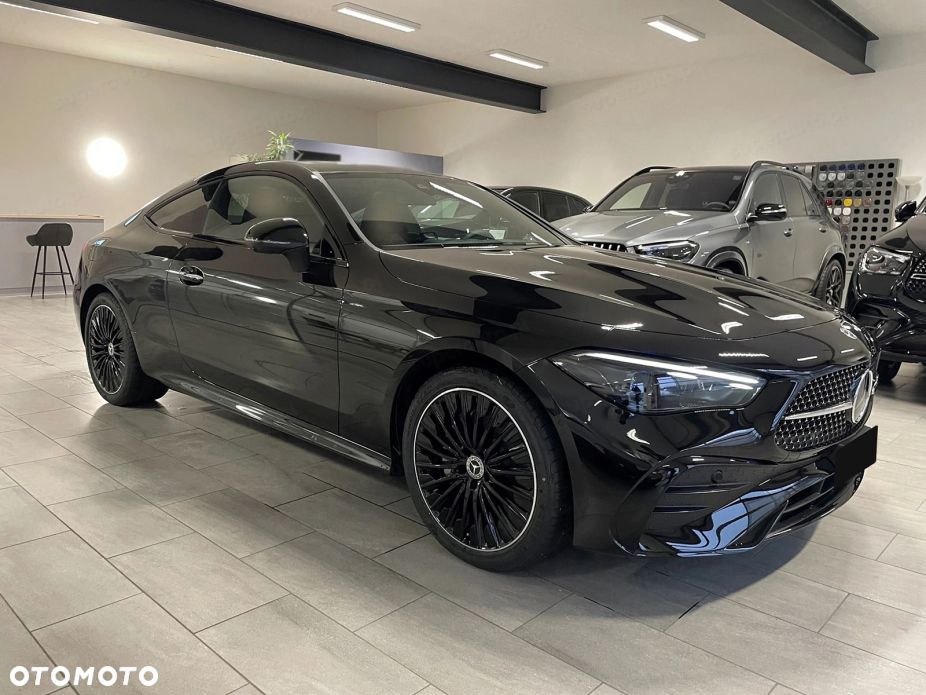 Mercedes-Benz CLE 200 mHEV 4-Matic AMG Line - 3
