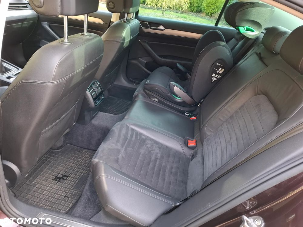 Volkswagen Passat 2.0 TDI BMT Highline - 15