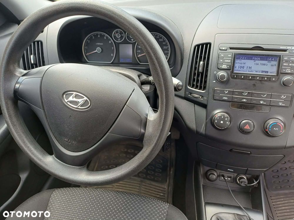 Hyundai i30 1.4 Edition Plus - 9