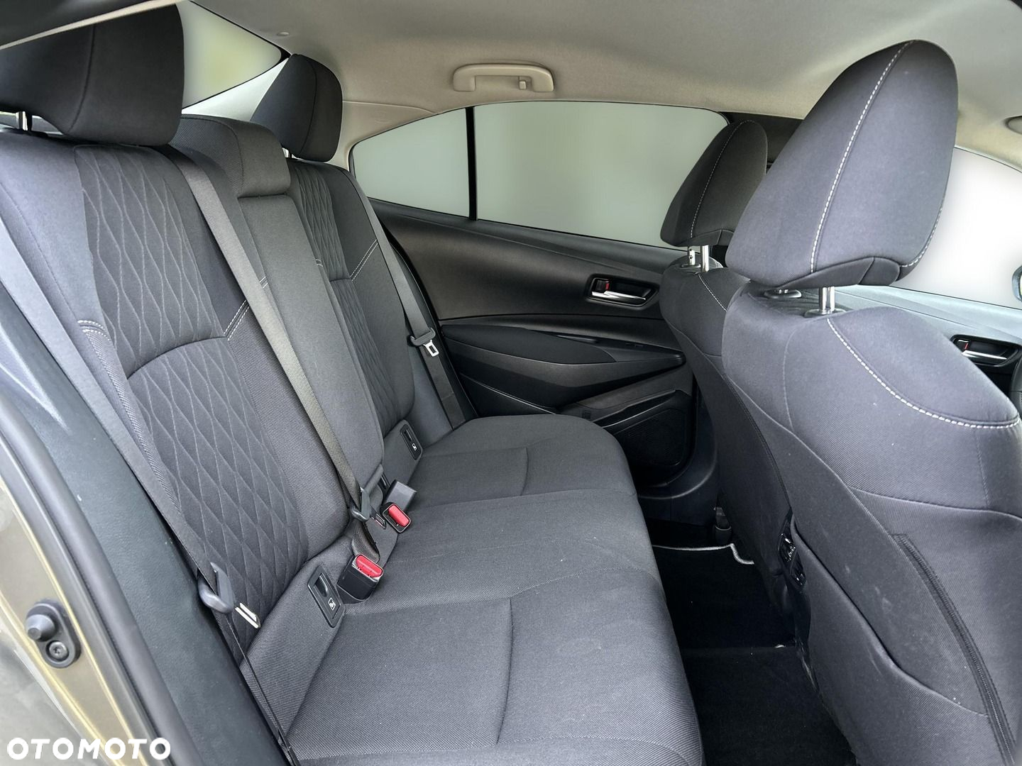 Toyota Corolla - 21