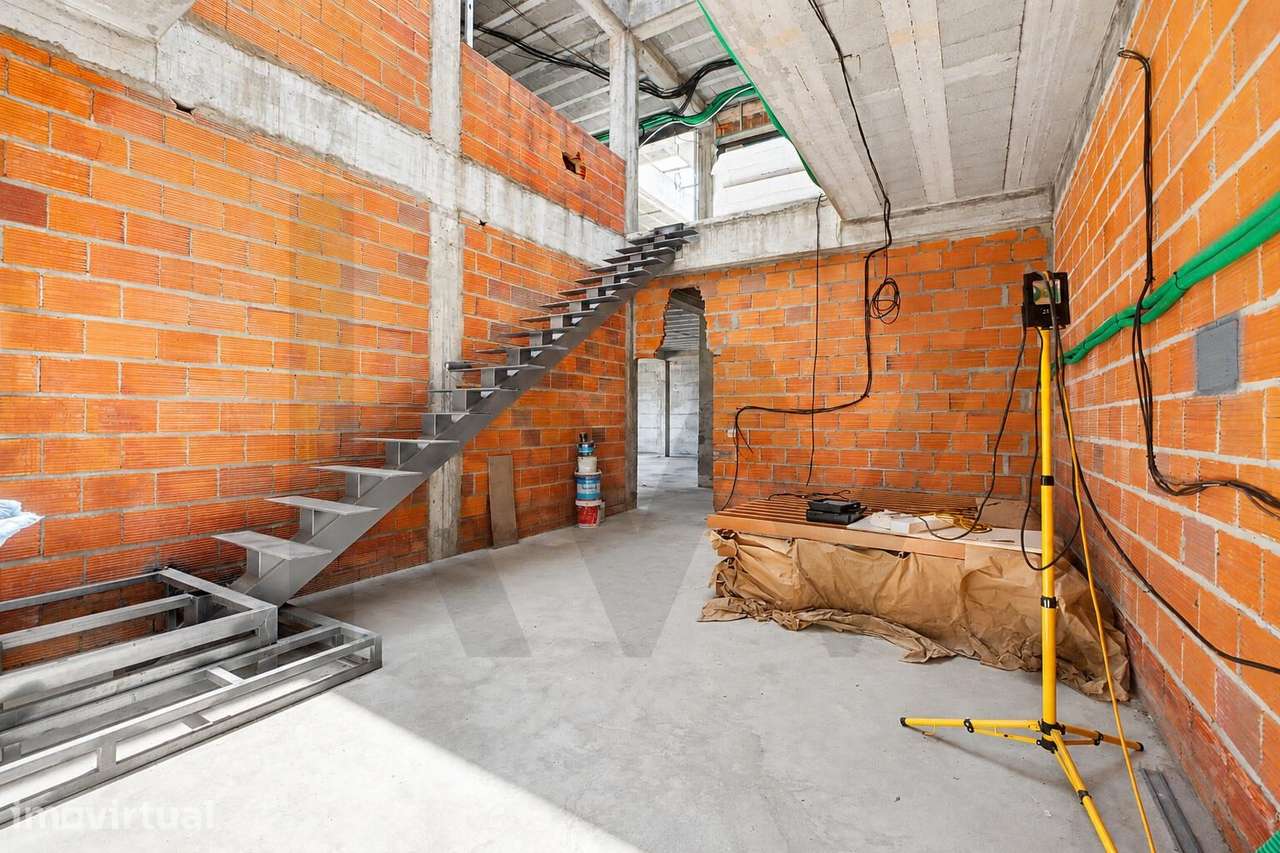 PROPRIEDADE EM CONSTRUÇÃO EM SÃO ROQUE - Grande imagem: 5/48