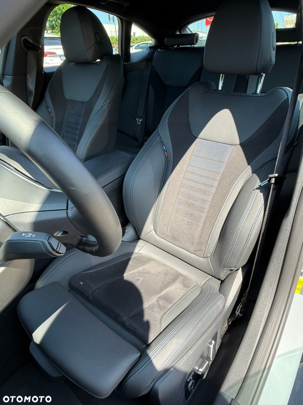 BMW i4 - 11