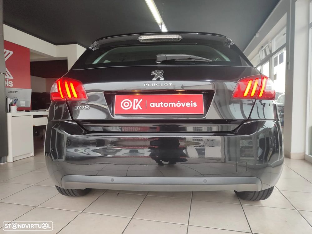 Peugeot 308 1.6 e-HDi Active CVM6 - 9
