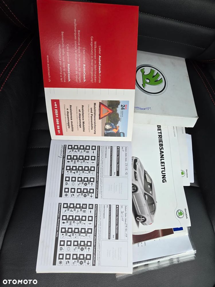 Skoda Octavia 2.0 TDI 4x4 DSG RS - 12