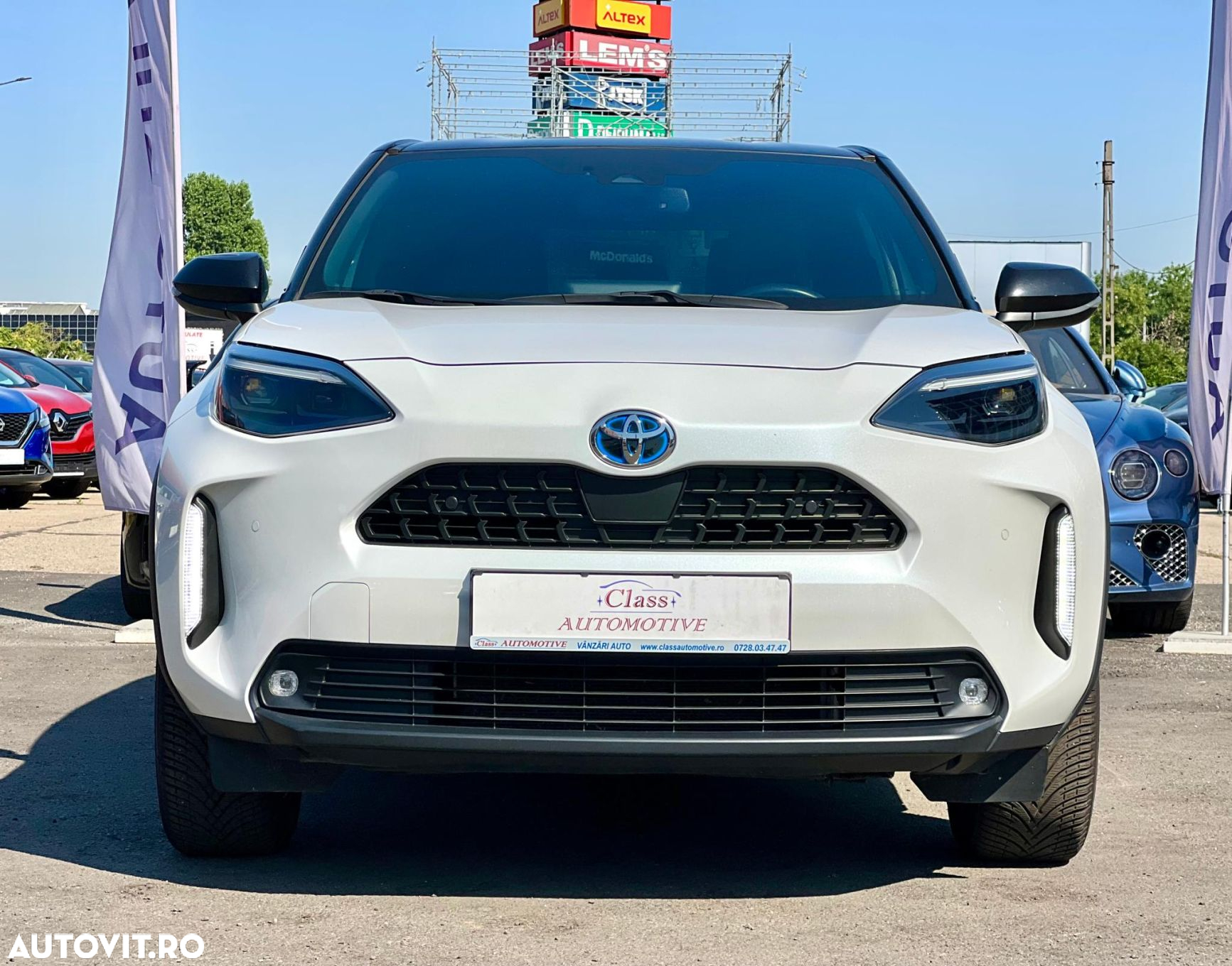 Toyota Yaris Cross 1.5 VVT-i HSD 4x2 Dynamic - 2