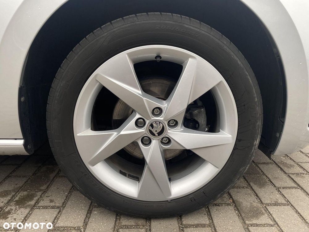 Skoda Scala 1.0 TSI Style - 33