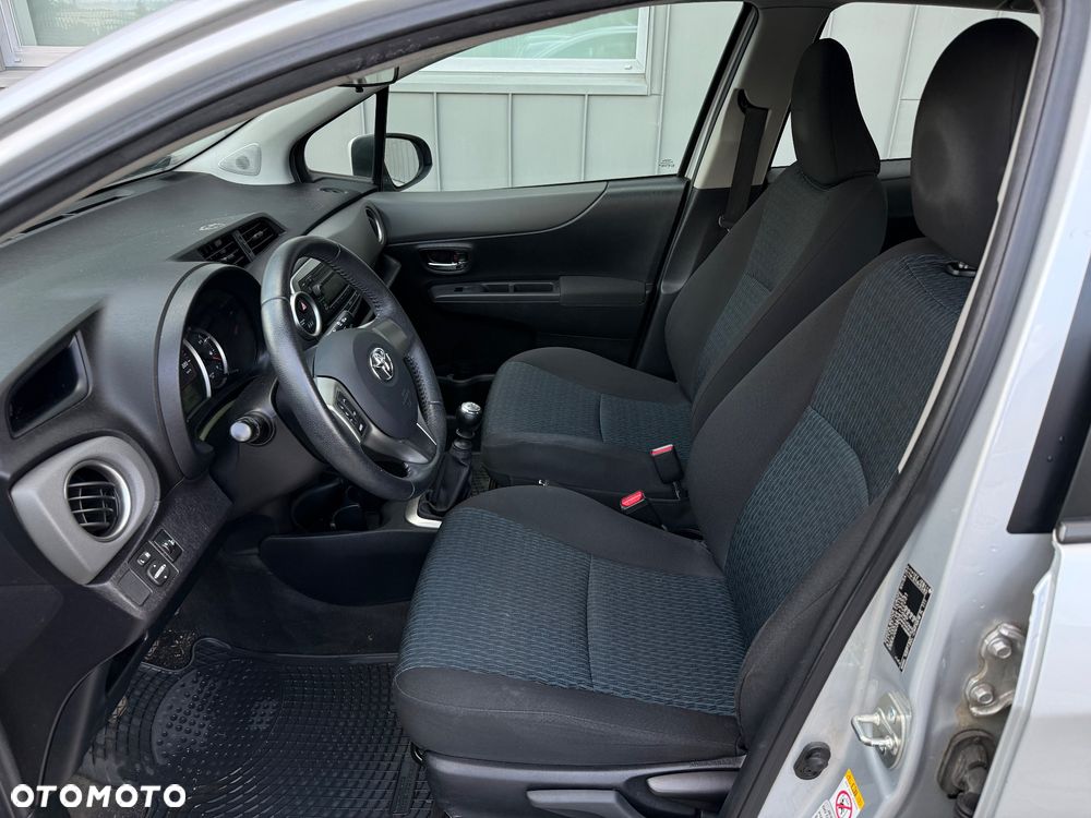 Toyota Yaris 1.33 Premium - 13