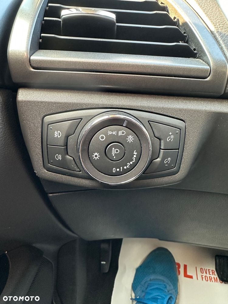 Ford Mondeo 2.0 TDCi Titanium PowerShift - 27