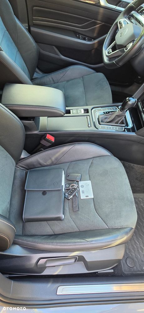 Volkswagen Arteon 2.0 TDI SCR DSG R-Line - 12