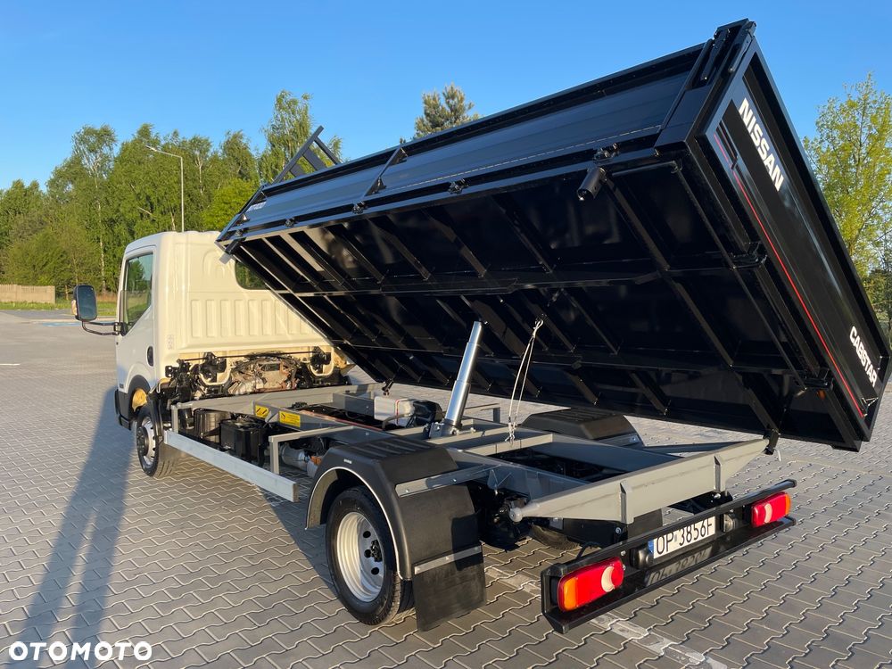 Nissan Cabstar - 8