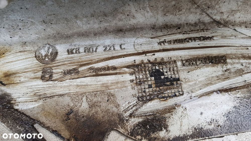 zderzak przód VW Scirocco - 11