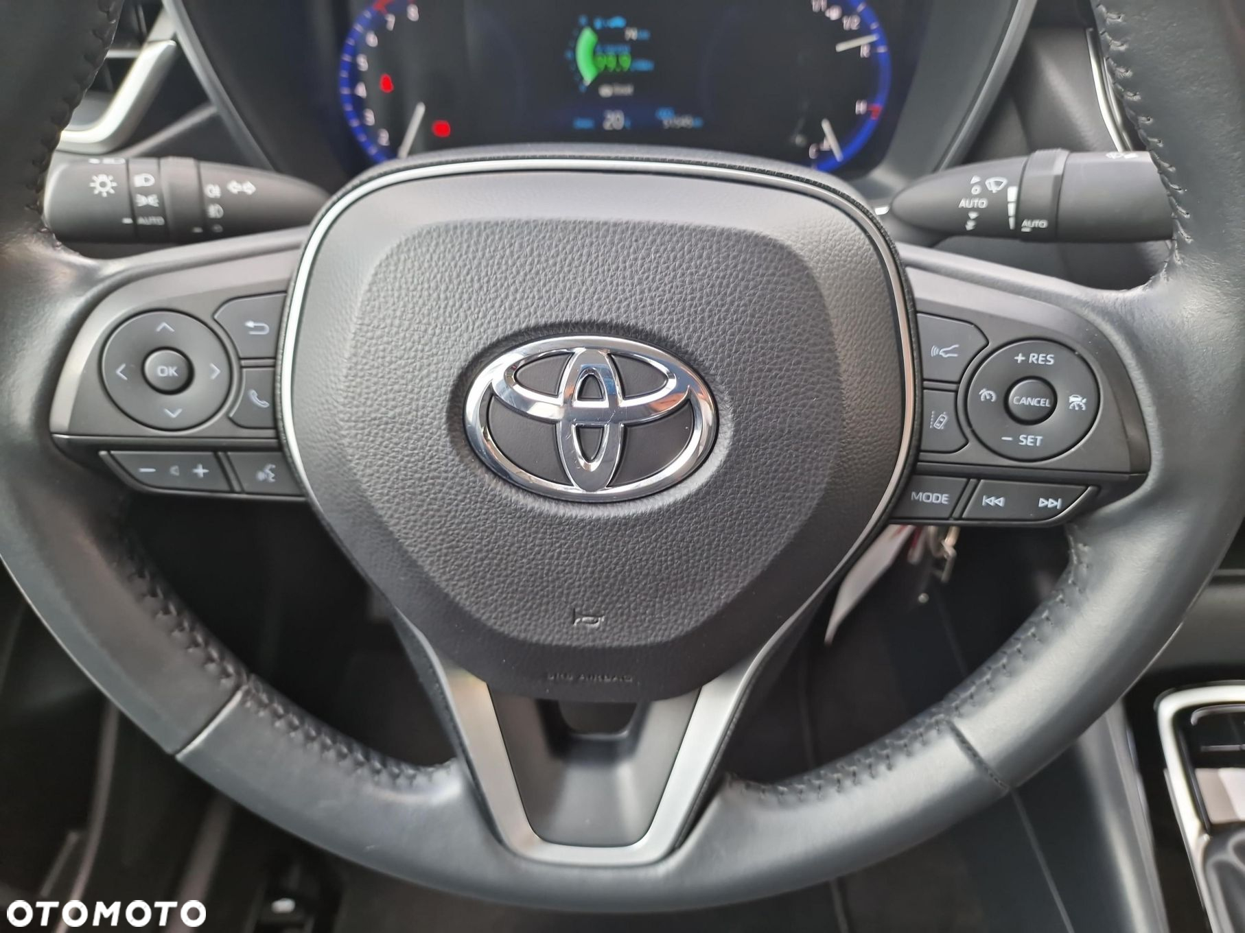 Toyota Corolla - 17