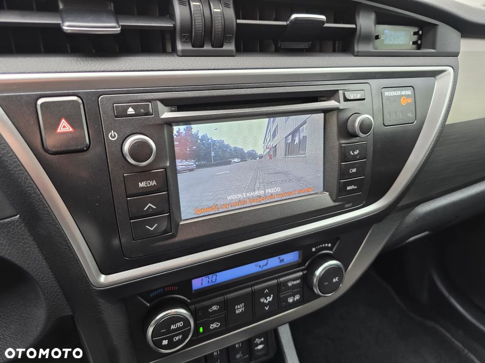 Toyota Auris - 33