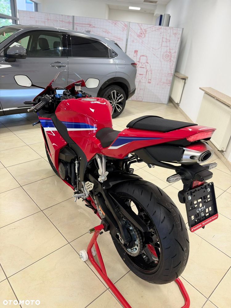 Honda CBR - 12