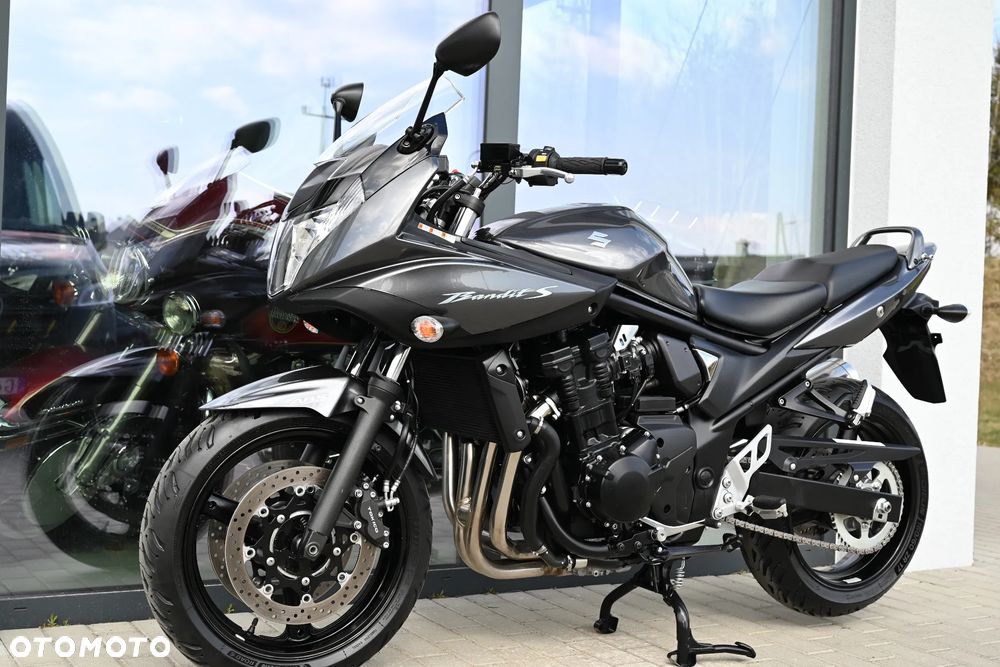 Suzuki Bandit - 41