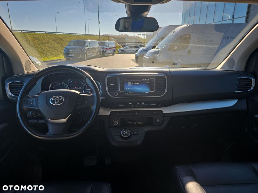Toyota Proace Verso 2.0 D4-D Long VIP - 11