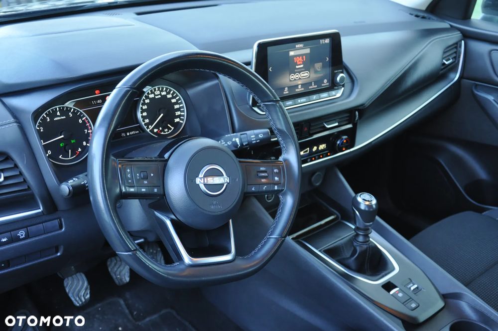 Nissan Qashqai 1.3 DIG-T ACENTA - 11