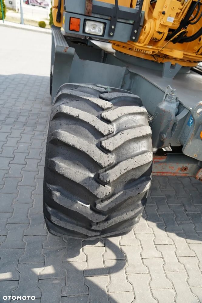 Liebherr A314 LITRONIC / KOPARKA KOŁOWA / KLIMATYZACJA / - 29