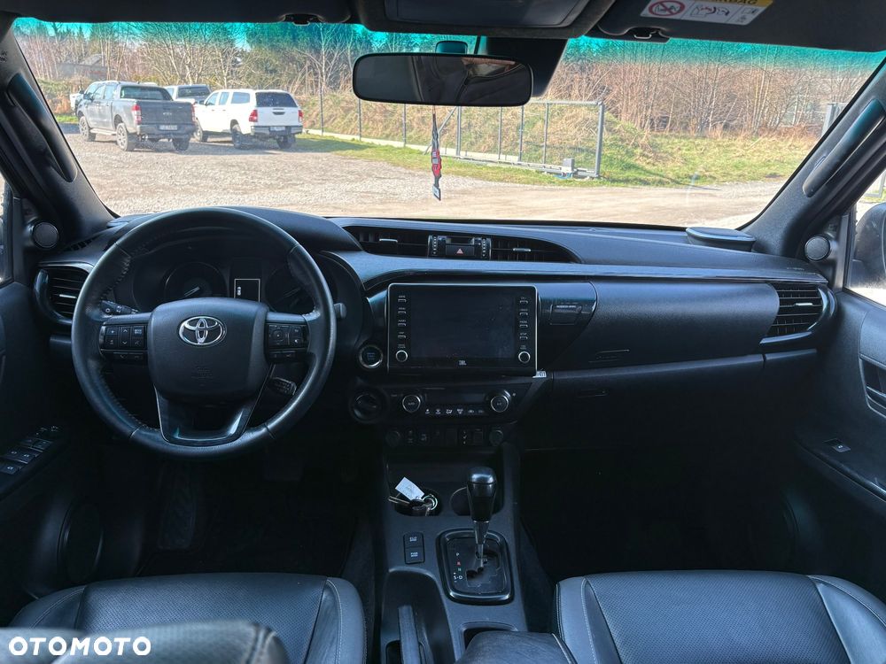 Toyota Hilux 4x4 Double Cab Autm Invincible - 10