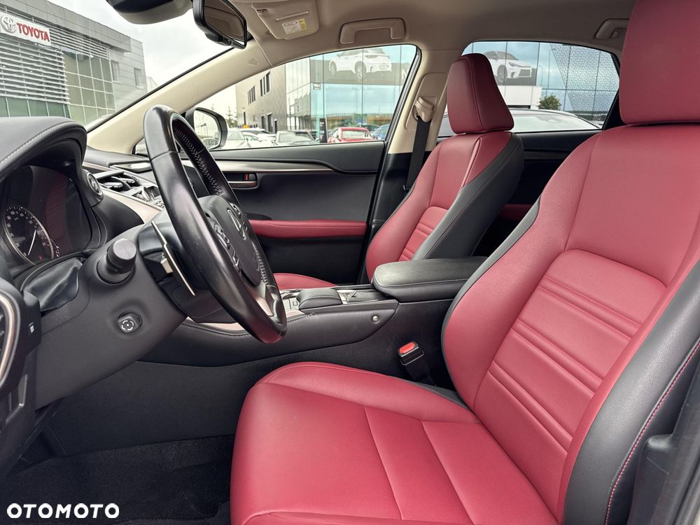 Lexus NX 300h F Impression AWD - 15