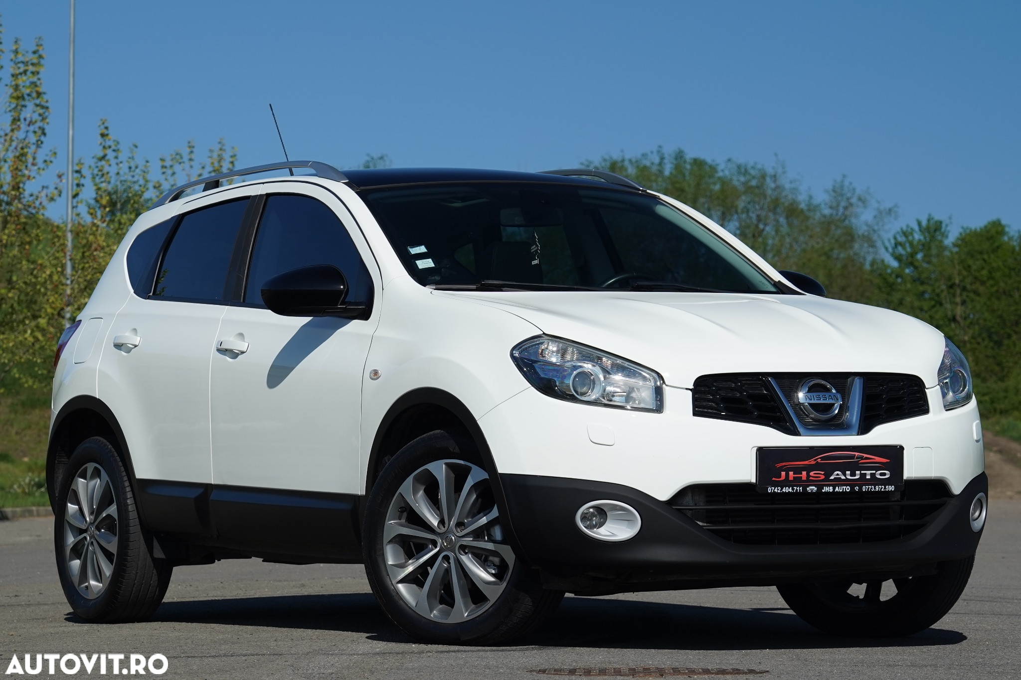 Nissan Qashqai 2.0 DCI 4 x 4 DPF tekna - 2