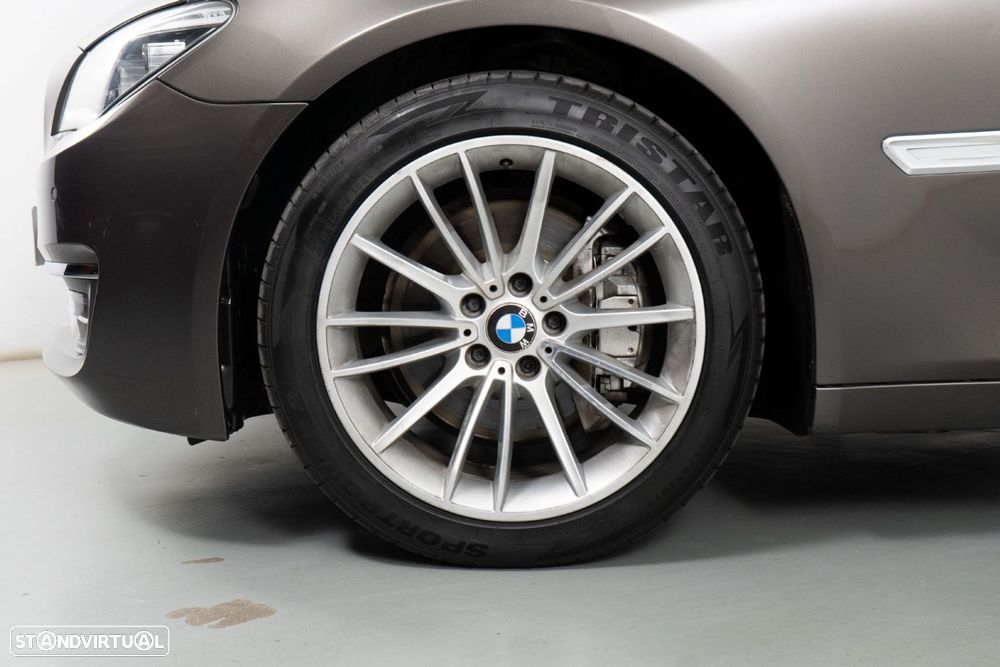 BMW 740 iH Active Hybrid - 16