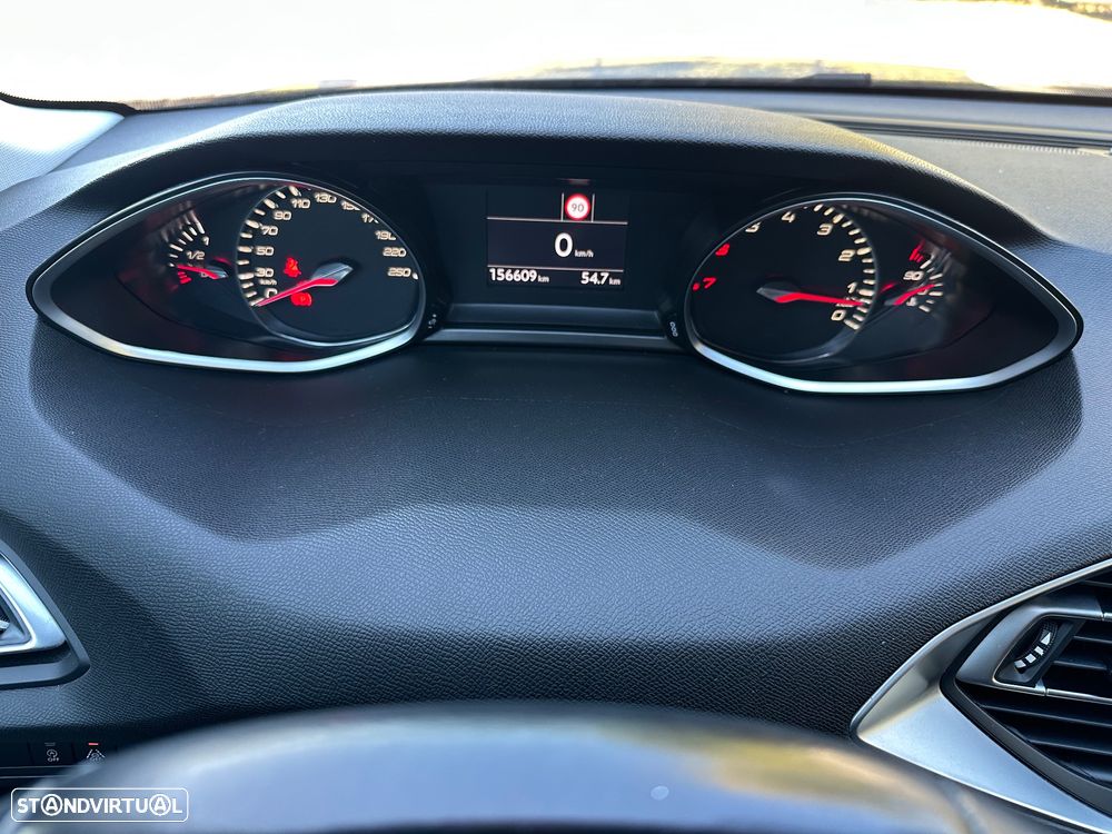 Peugeot 308 PureTech 110 Stop & Start Style - 8