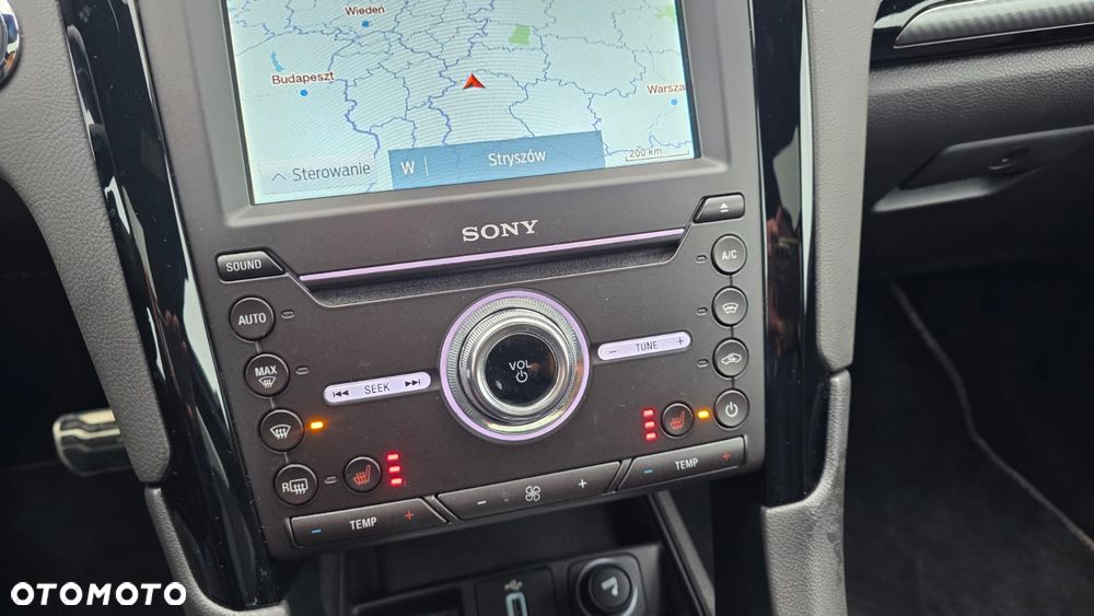 Ford Mondeo 2.0 EcoBlue ST-Line - 11