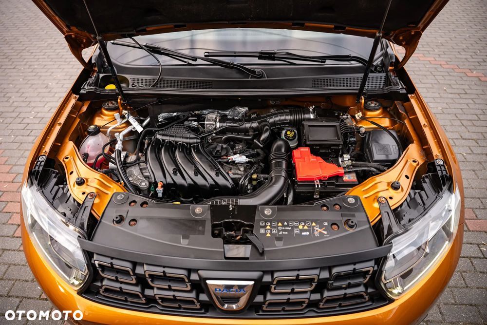 Dacia Duster 1.6 SCe Comfort - 25