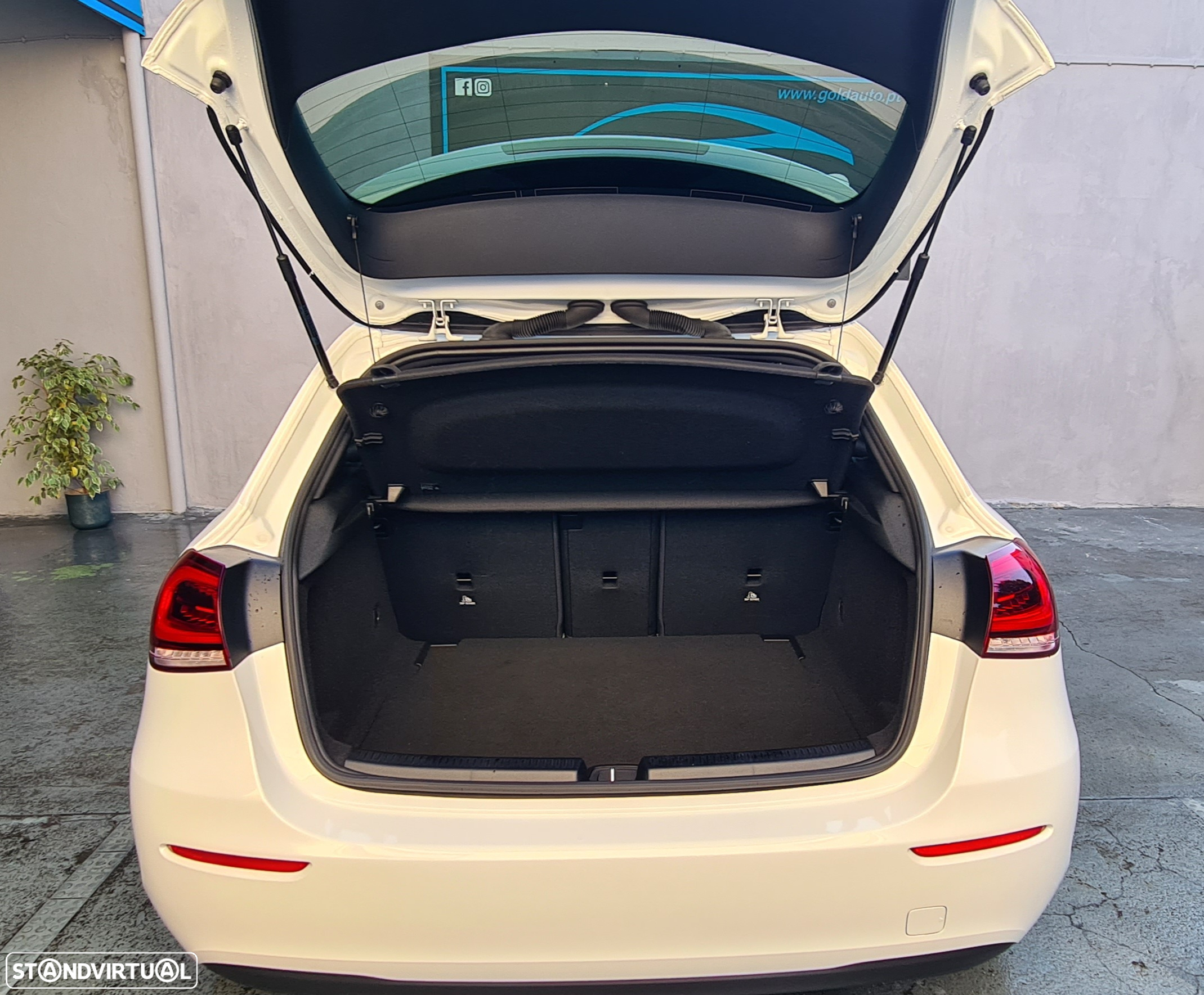 Mercedes-Benz A 180 d Style Plus - 5
