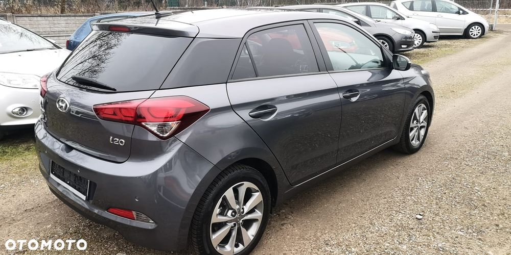 Hyundai i20 blue 1.2 Advantage+ - 7