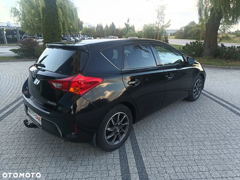Toyota Auris 1.4 D-4D Life Plus - 6