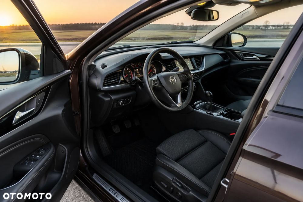 Opel Insignia 2.0 CDTI Innovation S&S - 6