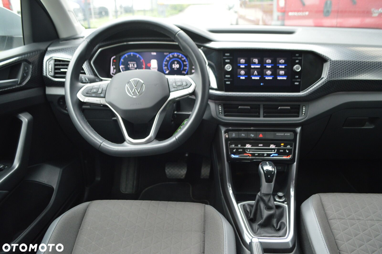 Volkswagen T-Cross 1.0 TSI Style DSG - 21