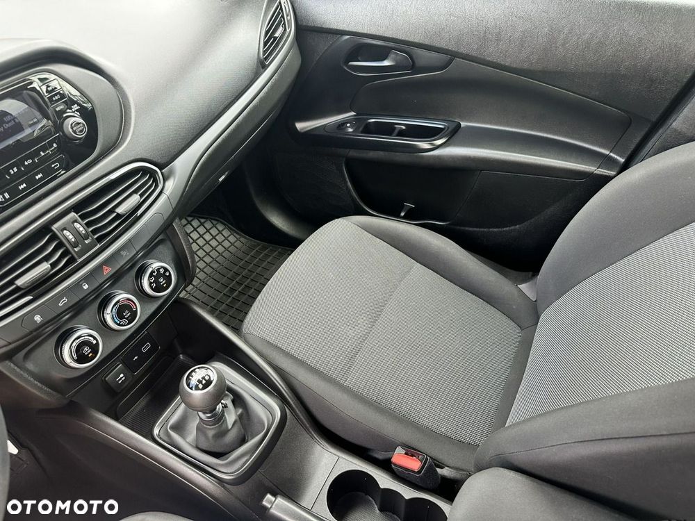 Fiat Tipo - 36