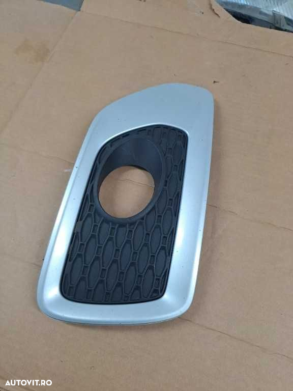 Grila stanga bara fata plus ornament Volvo XC70 originale - 2
