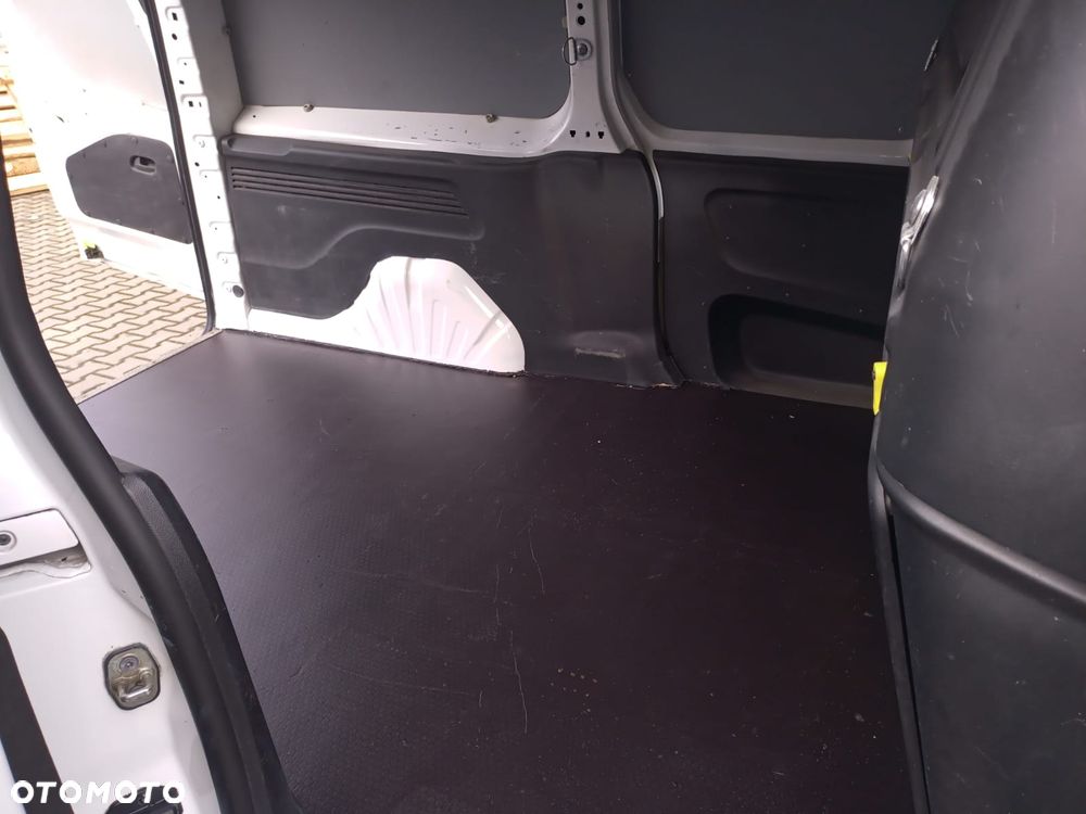 Peugeot PARTNER L2 LONG 3 MIEJSCA - 15